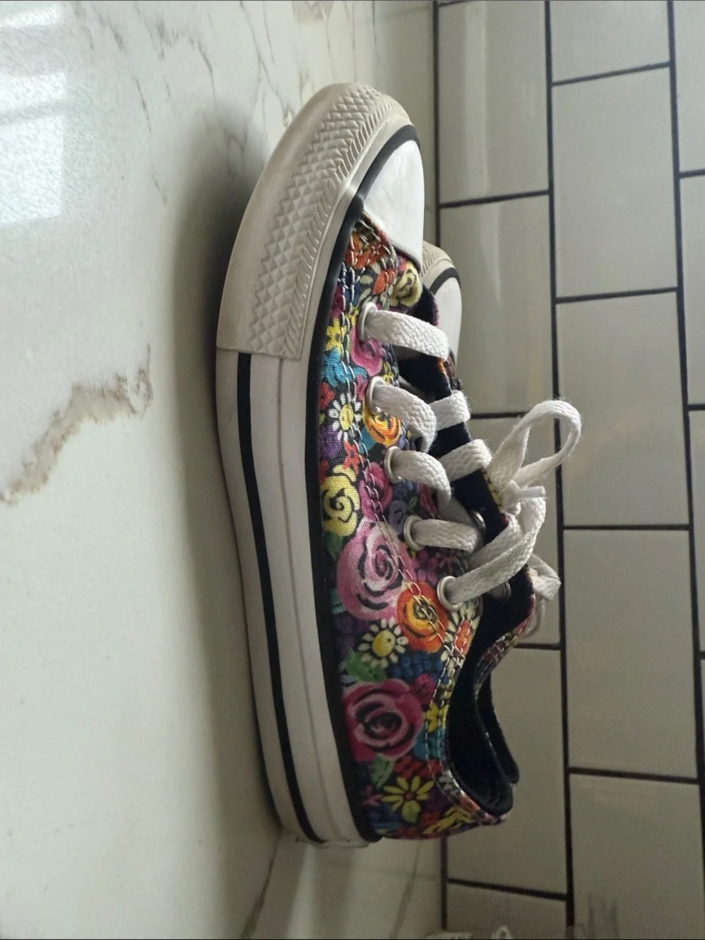 Converse floral kids